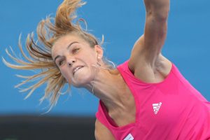Dutch Arantxta Rus claimed victory over Australia's Isabella Holland in straight sets 6-2 6-2 in the first round of qualifying.